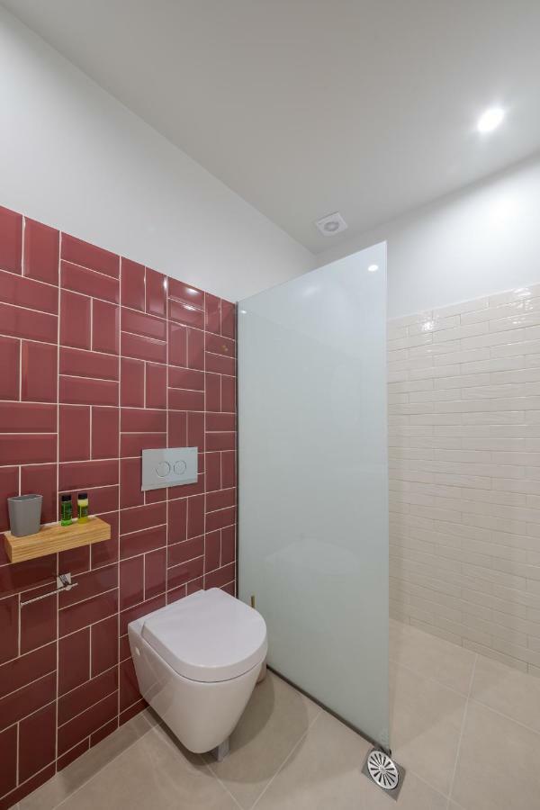 Stylish Studio Apartment - 1 House كالاماتا المظهر الخارجي الصورة