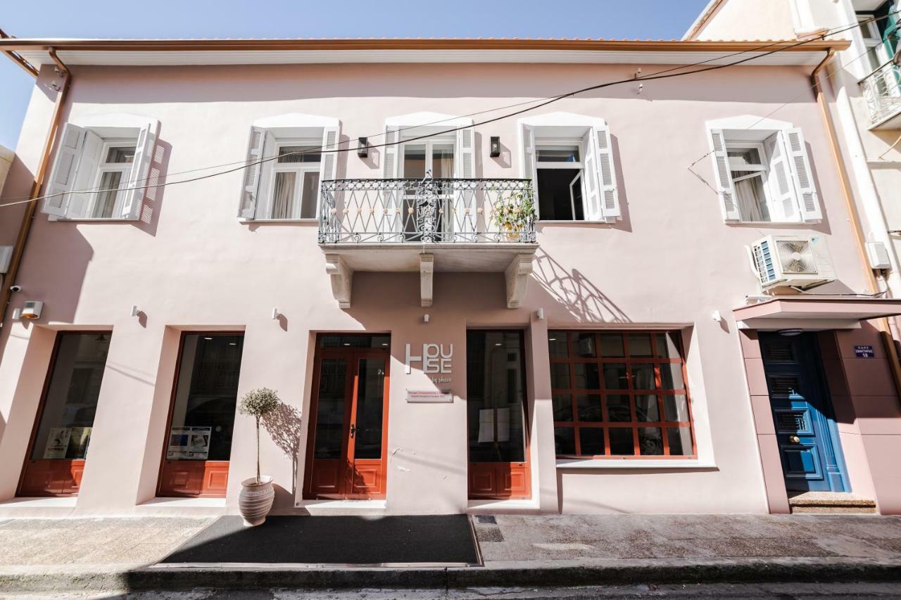 Stylish Studio Apartment - 1 House كالاماتا المظهر الخارجي الصورة